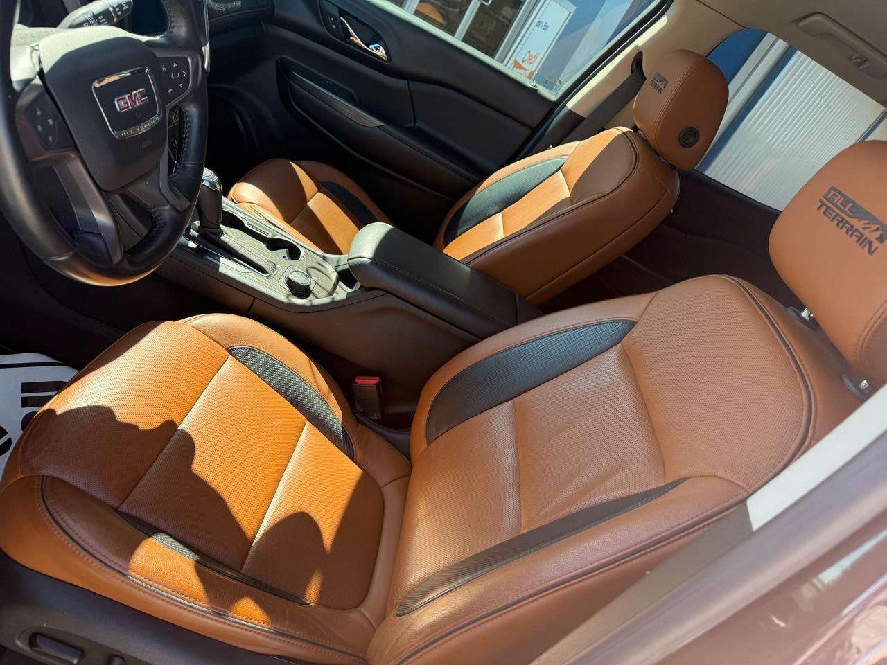 GMC Acadia AWD 4dr SLT w/SLT-1 2018