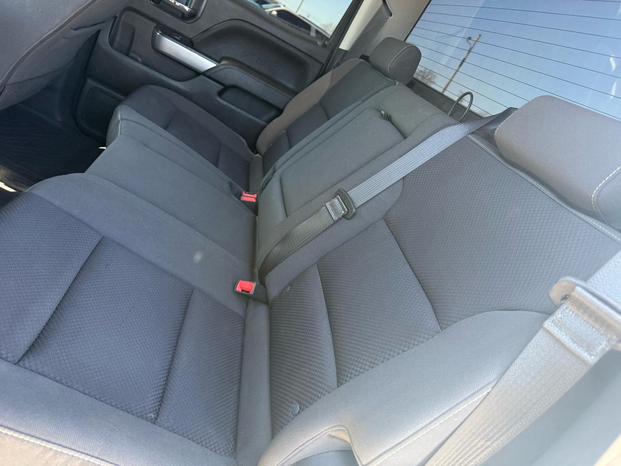 Chevrolet Silverado 1500 4WD Crew Cab 143.5" LT w/2LT 2018