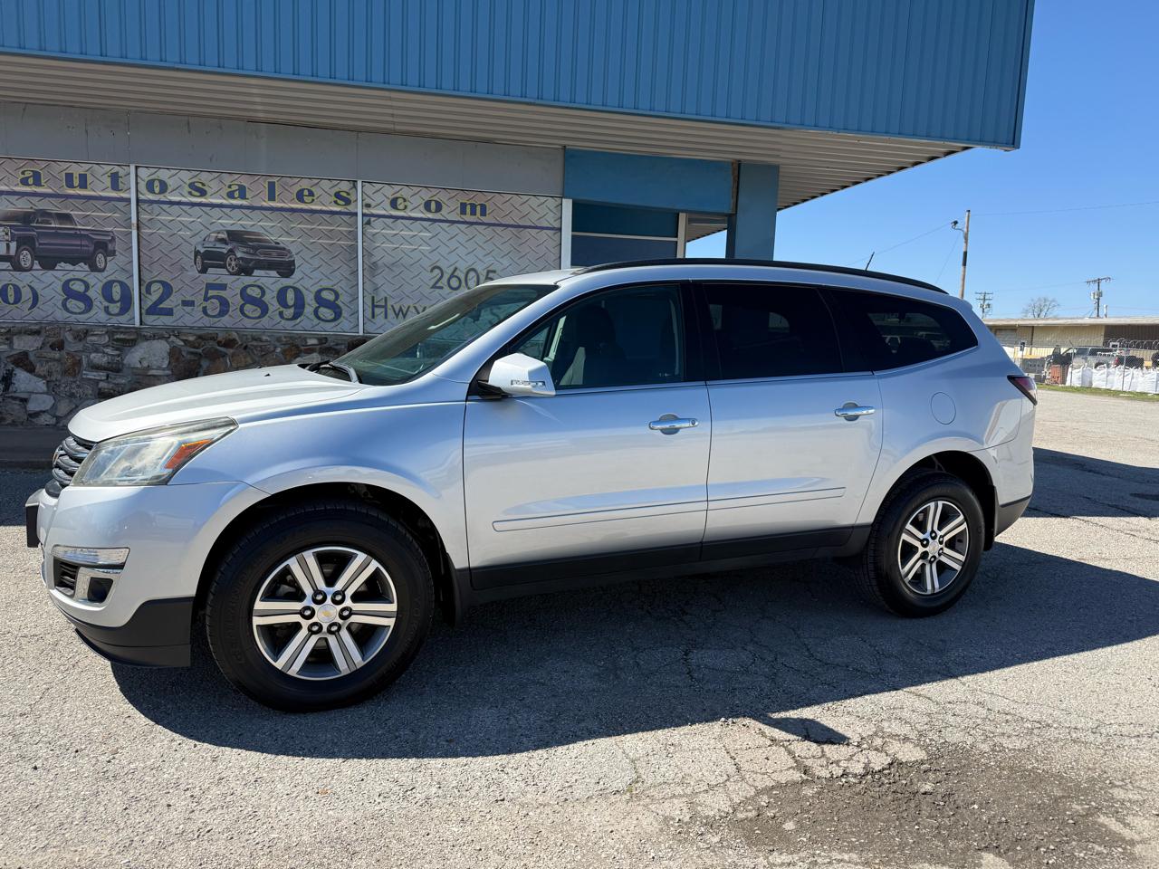 2017 Chevrolet Traverse FWD 4dr LT w/1LT