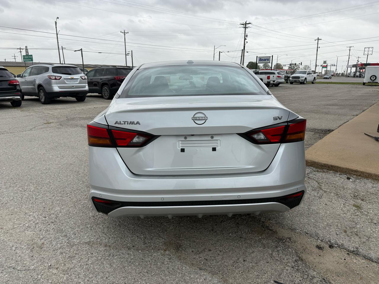 Nissan Altima 2.5 SV Sedan 2024