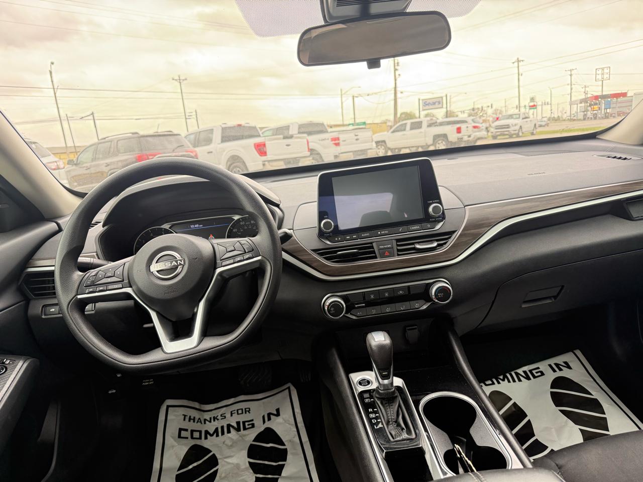 Nissan Altima 2.5 SV Sedan 2024