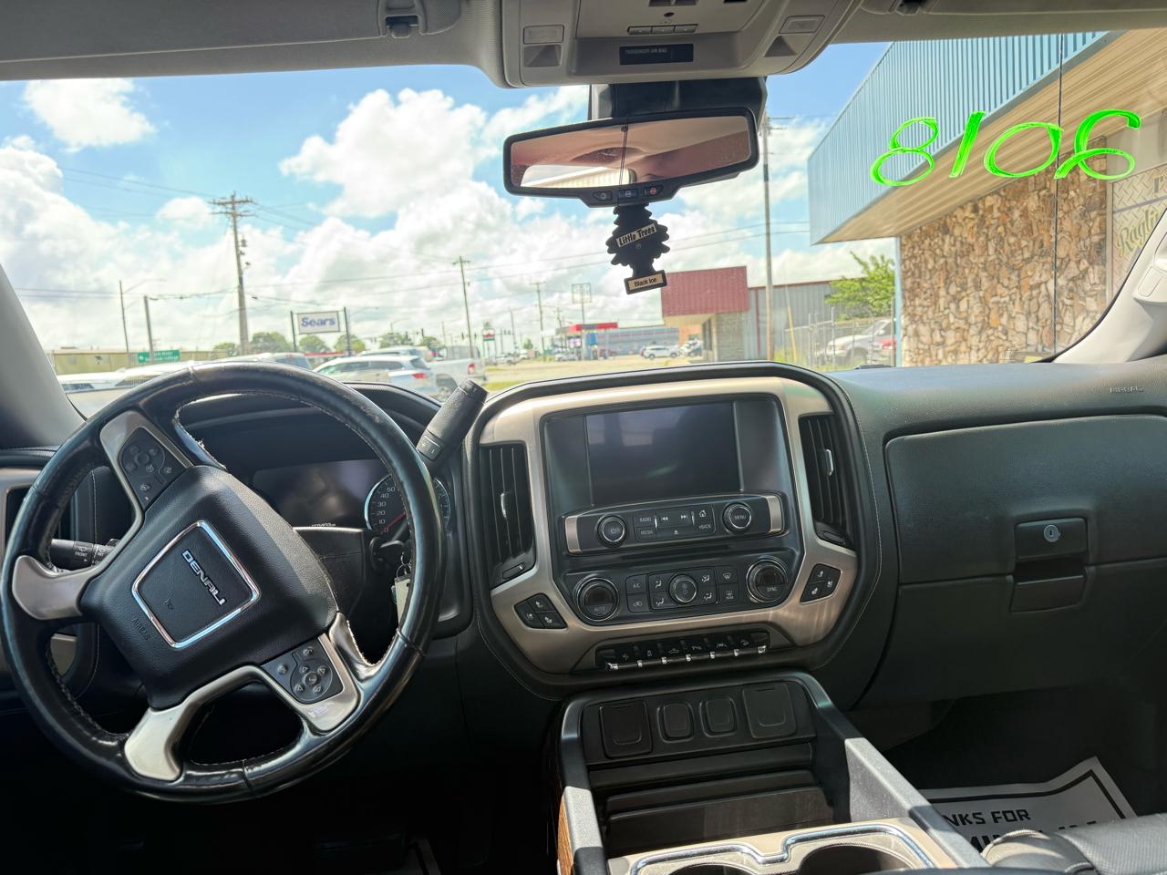 GMC Sierra 1500 4WD Crew Cab 143.5" Denali 2018