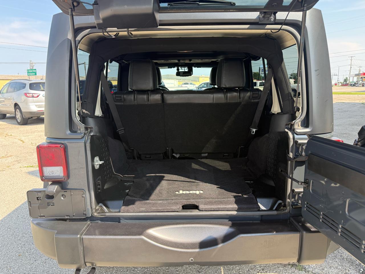 Jeep Wrangler Unlimited Big Bear 4x4 *Ltd Avail* 2017