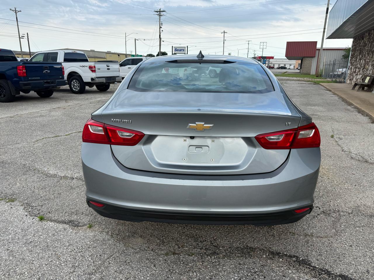 Chevrolet Malibu 4dr Sdn 1LT 2023