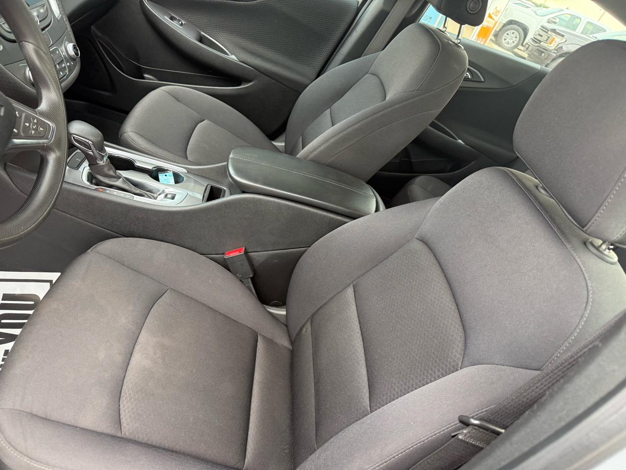 Chevrolet Malibu 4dr Sdn 1LT 2023