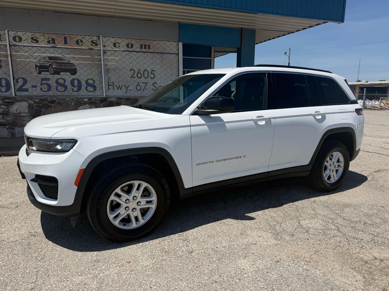 2024 Jeep Grand Cherokee Laredo 4x4