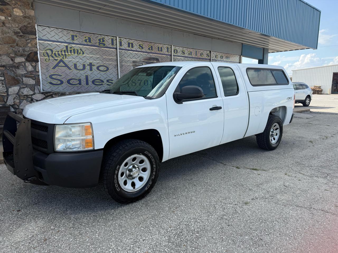 Chevrolet Silverado 1500 4WD Ext Cab 143.5" Work Truck 2011