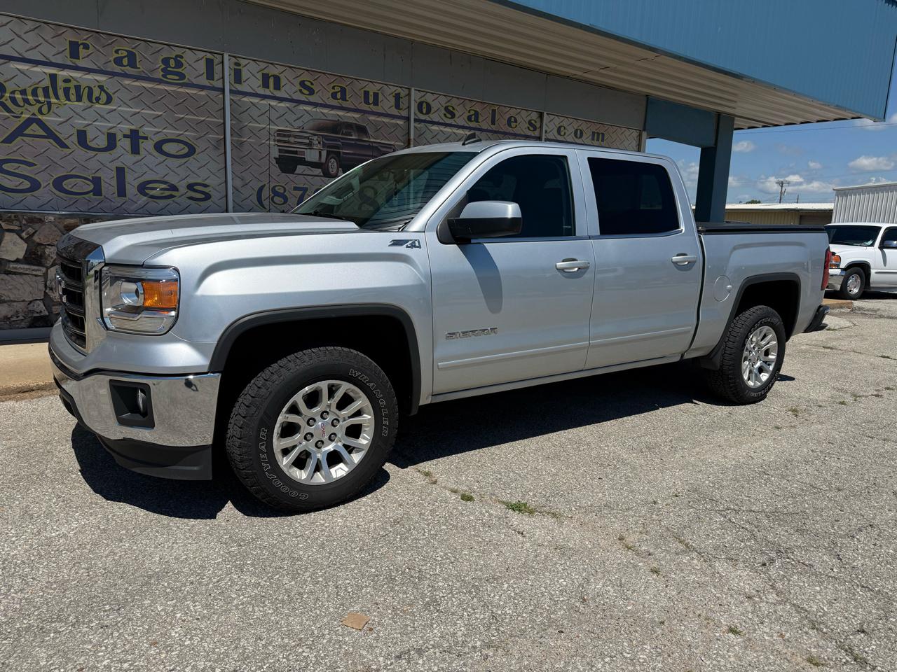 GMC Sierra 1500 4WD Crew Cab 143.5" SLE 2014