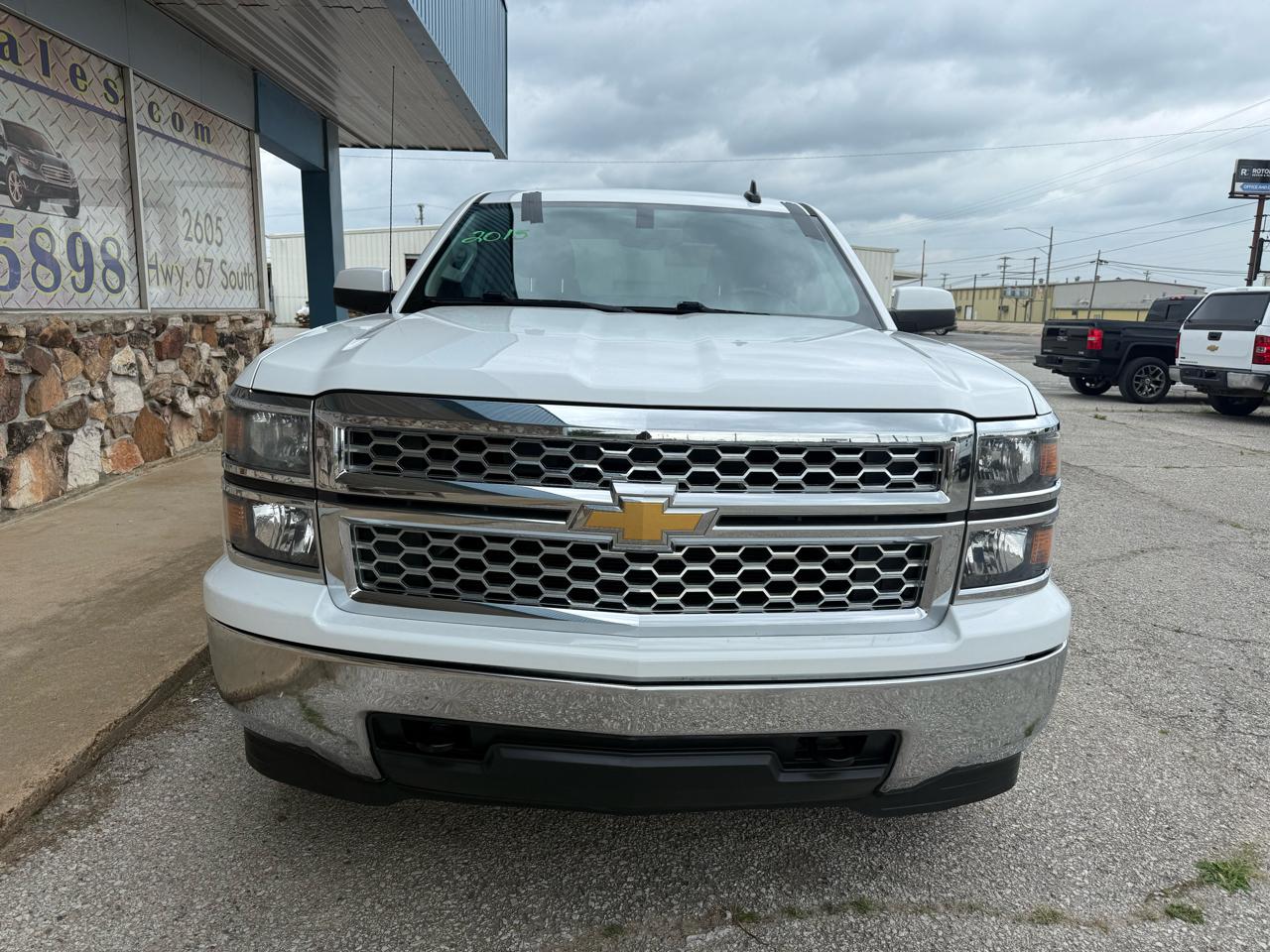 Chevrolet Silverado 1500 4WD Double Cab 143.5" LT w/1LT 2015