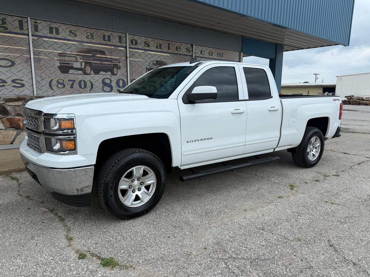 Chevrolet Silverado 1500 4WD Double Cab 143.5" LT w/1LT 2015