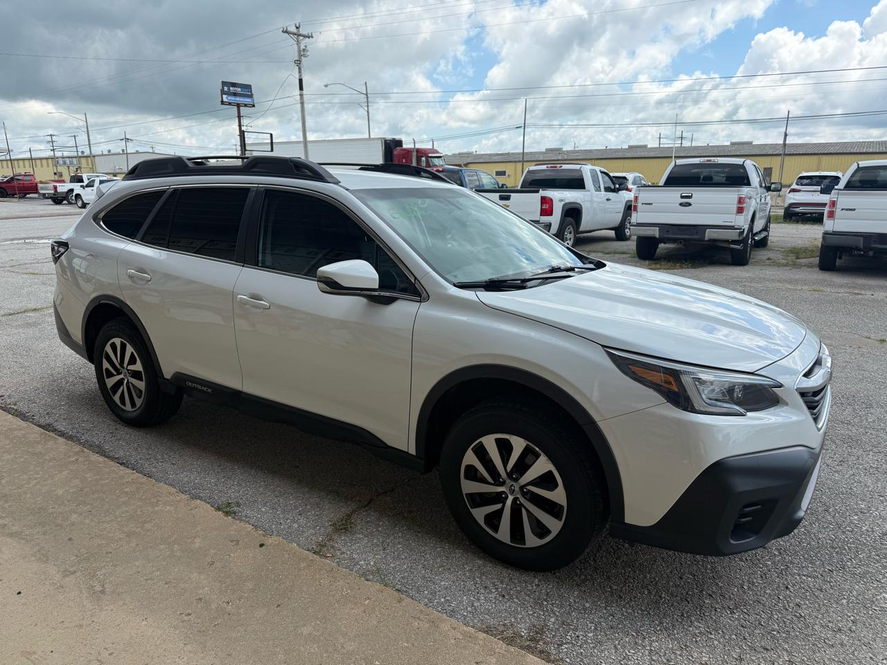 Subaru Outback Premium CVT 2022