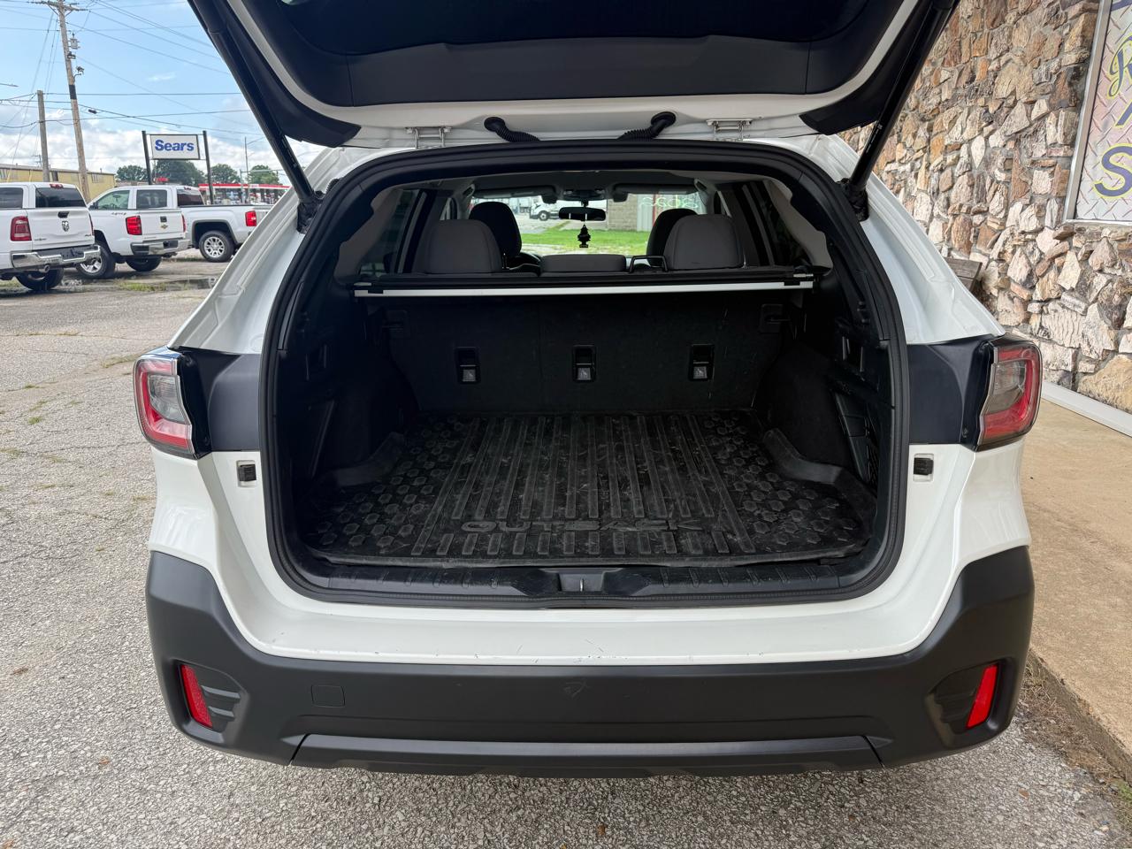 Subaru Outback Premium CVT 2022