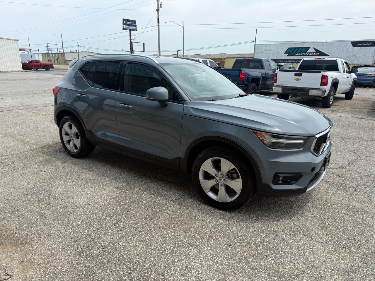 Volvo XC40 T5 AWD Momentum 2022