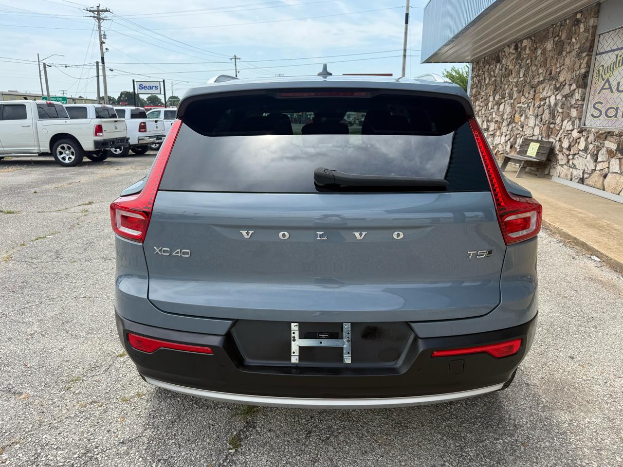 Volvo XC40 T5 AWD Momentum 2022