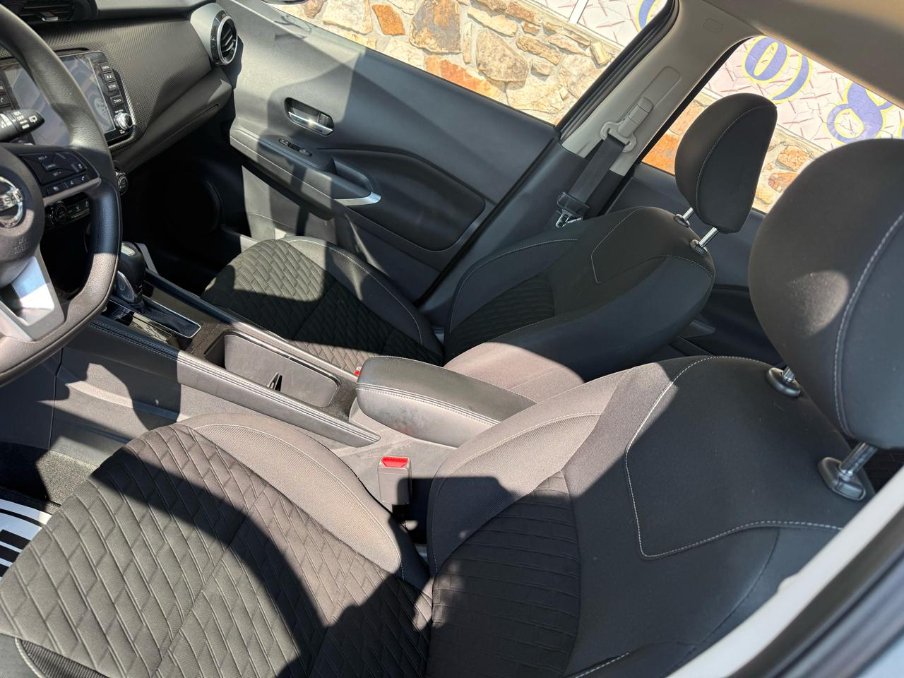 Nissan Kicks SV FWD 2021
