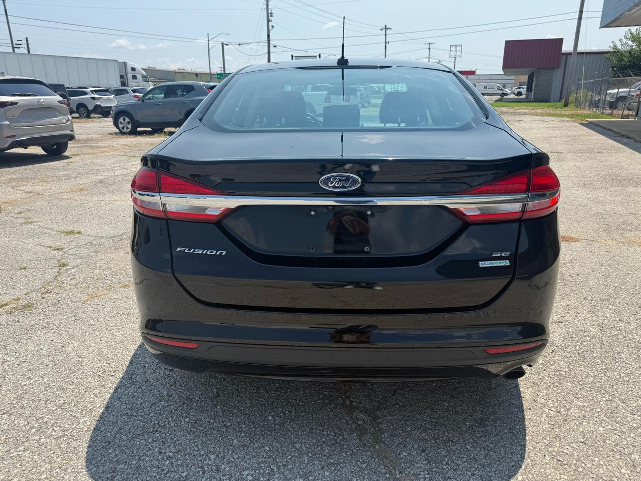 Ford Fusion SE FWD 2017
