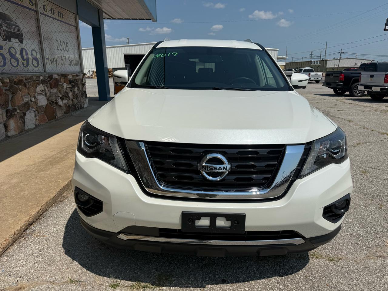 Nissan Pathfinder 4x4 SL 2019