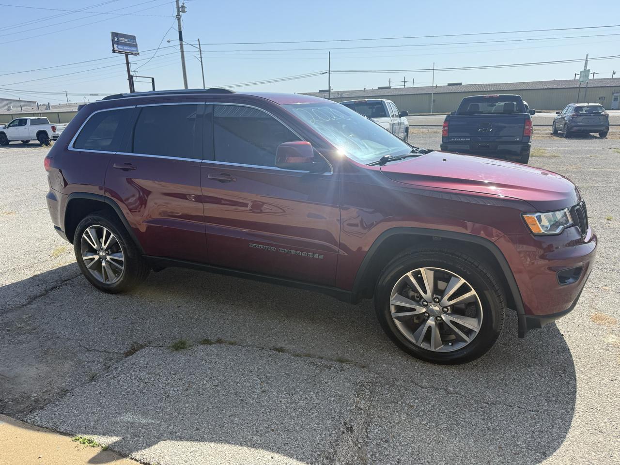 2020 Jeep Grand Cherokee Laredo E 4x2