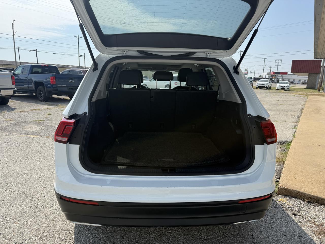 Volkswagen Tiguan 2.0T SEL R-Line Black 4MOTION 2019
