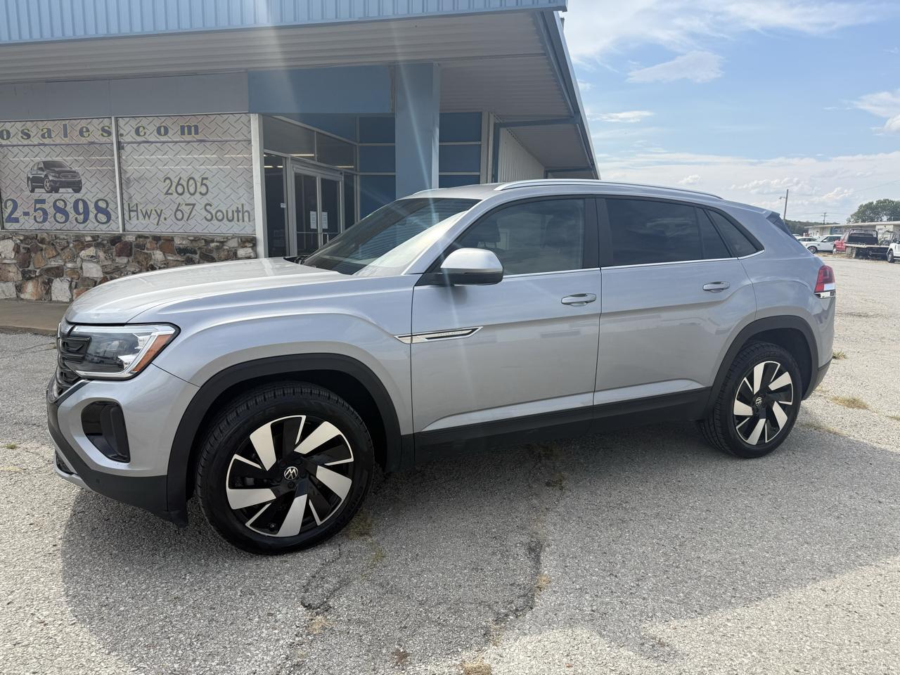 Volkswagen Atlas Cross Sport 2.0T SE w/Technology 4MOTION 2024