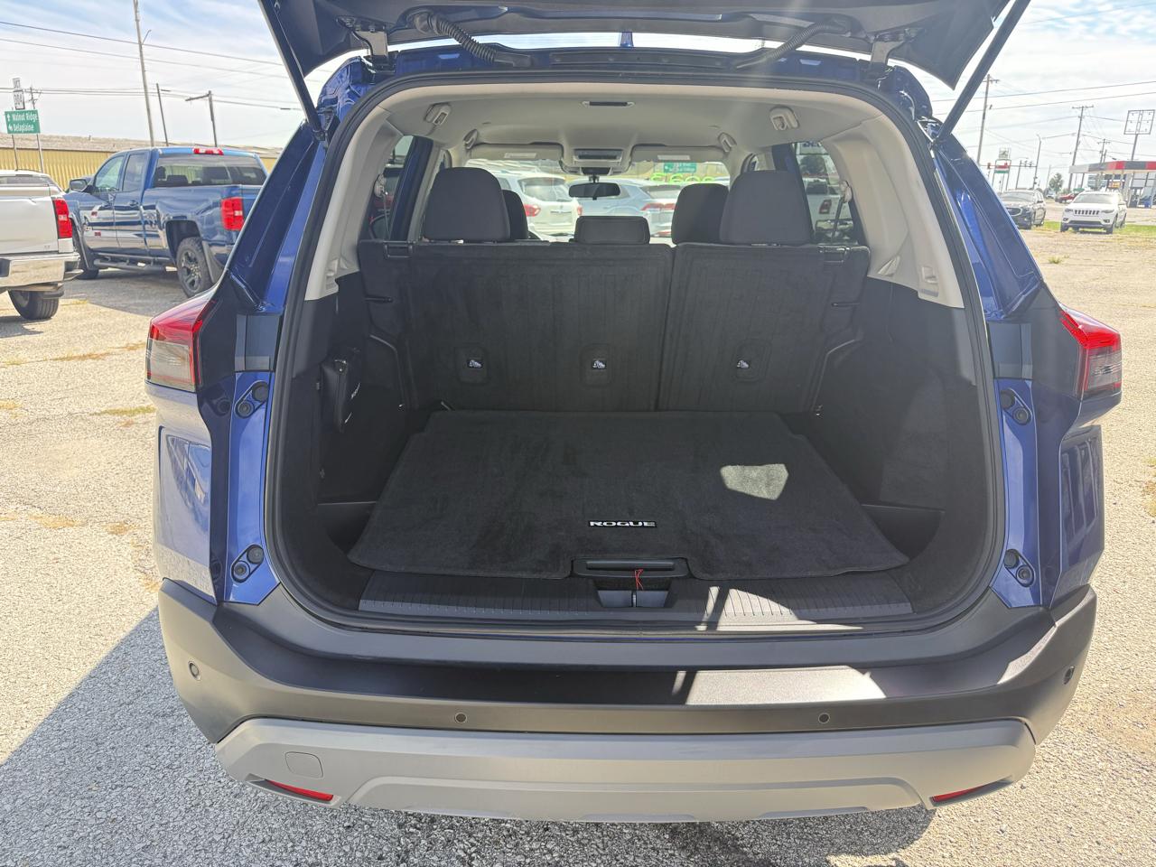 Nissan Rogue AWD SV 2023