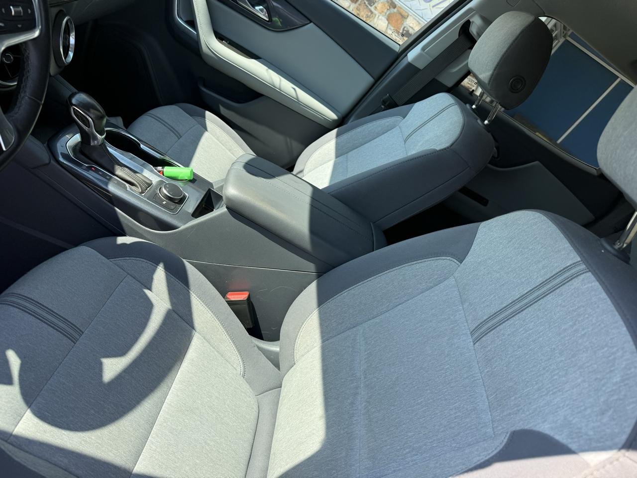 Chevrolet Blazer FWD 4dr w/2LT 2019