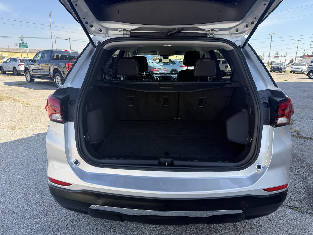 Chevrolet Equinox FWD 4dr LT w/1LT 2022