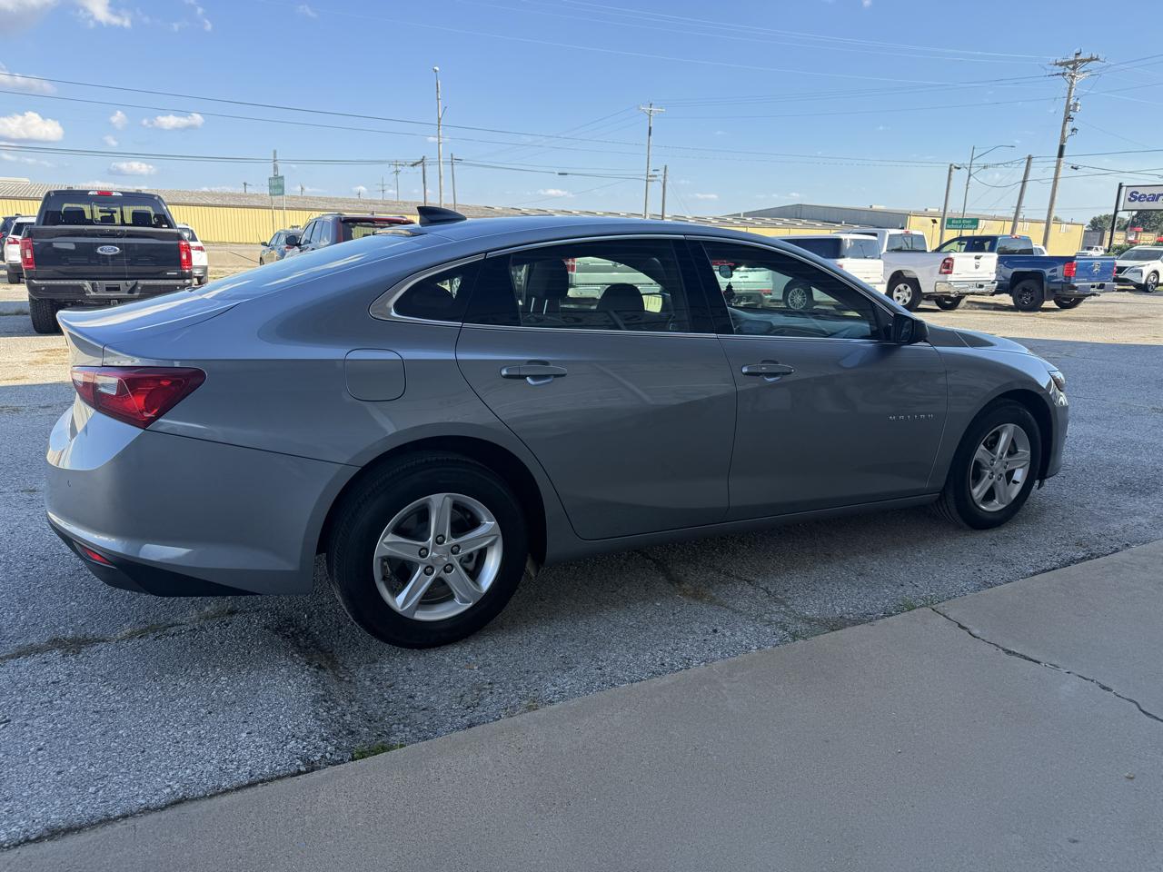Chevrolet Malibu 4dr Sdn LS w/1FL 2024
