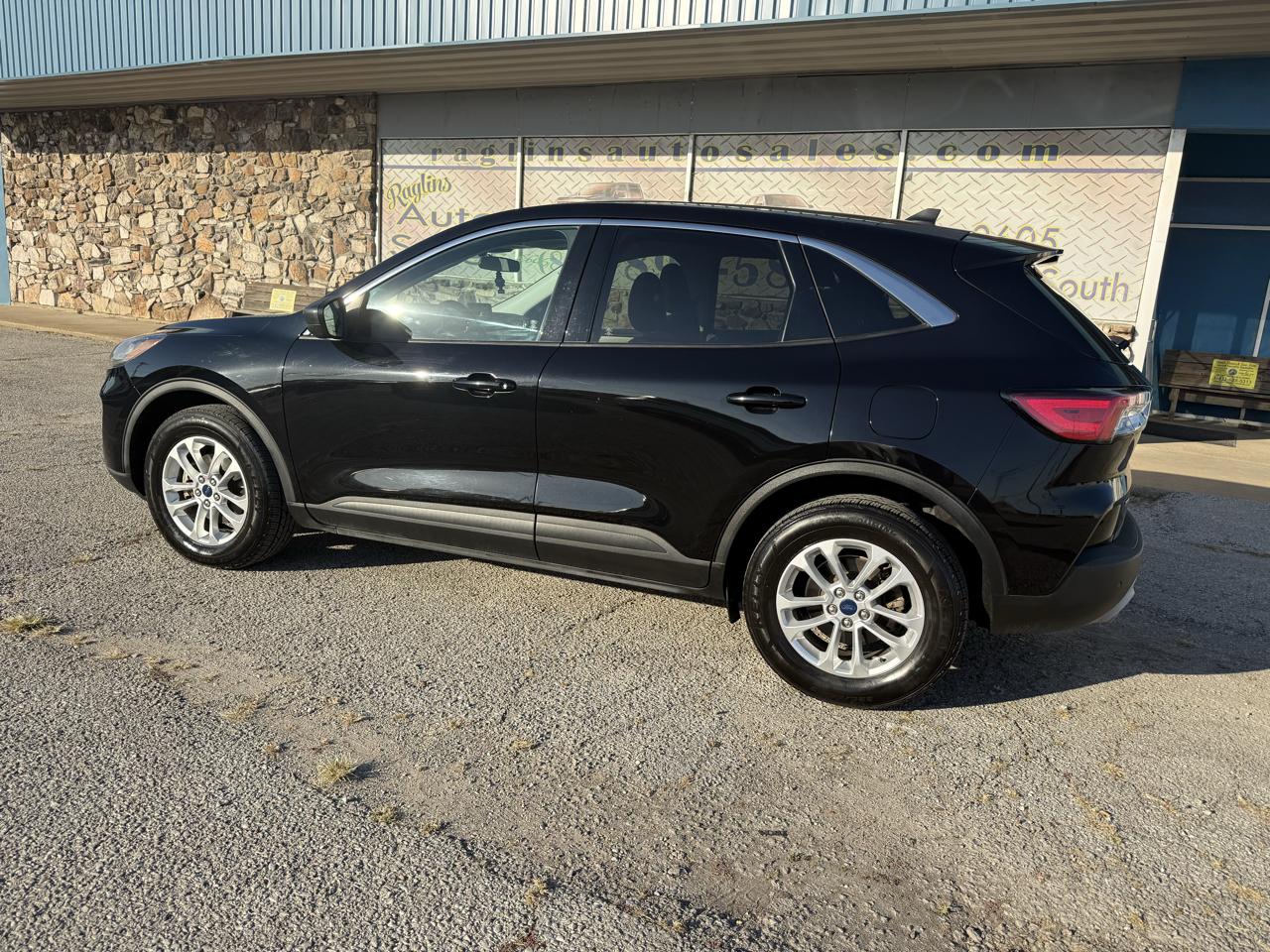 2022 Ford Escape SE Hybrid AWD