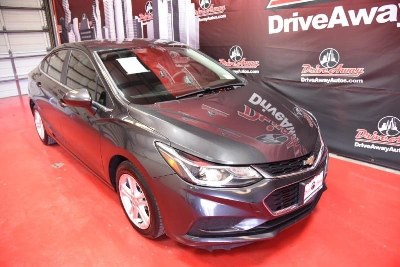 2017 Chevrolet Cruze LT Auto