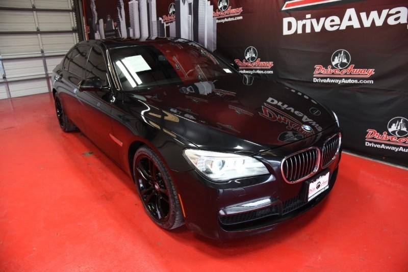 2013 BMW 7-Series 750Li Sedan