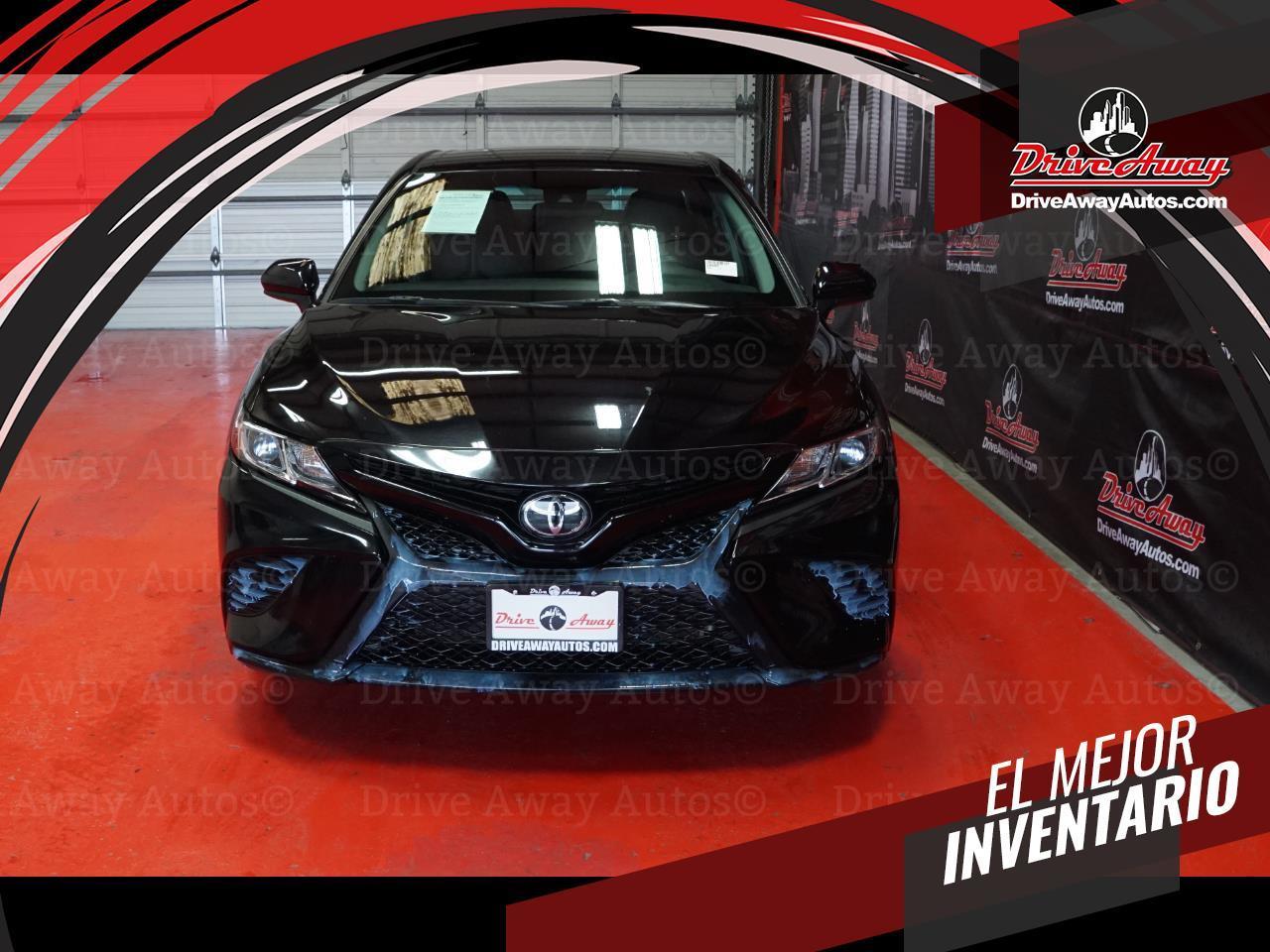 Toyota Camry XLE Auto (Natl) 2019