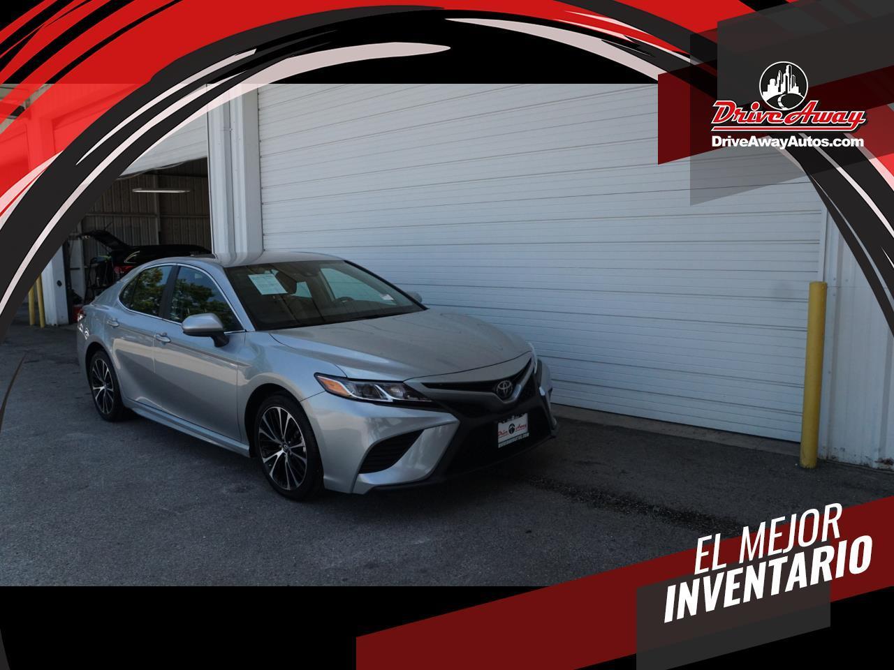 Toyota Camry XLE Auto (Natl) 2019