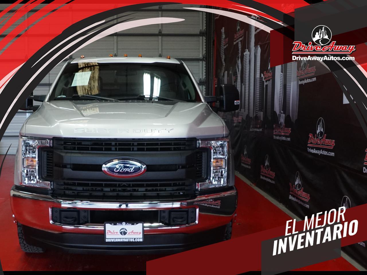 Ford Super Duty F-350 DRW King Ranch 4WD Crew Cab 8' Box 2019