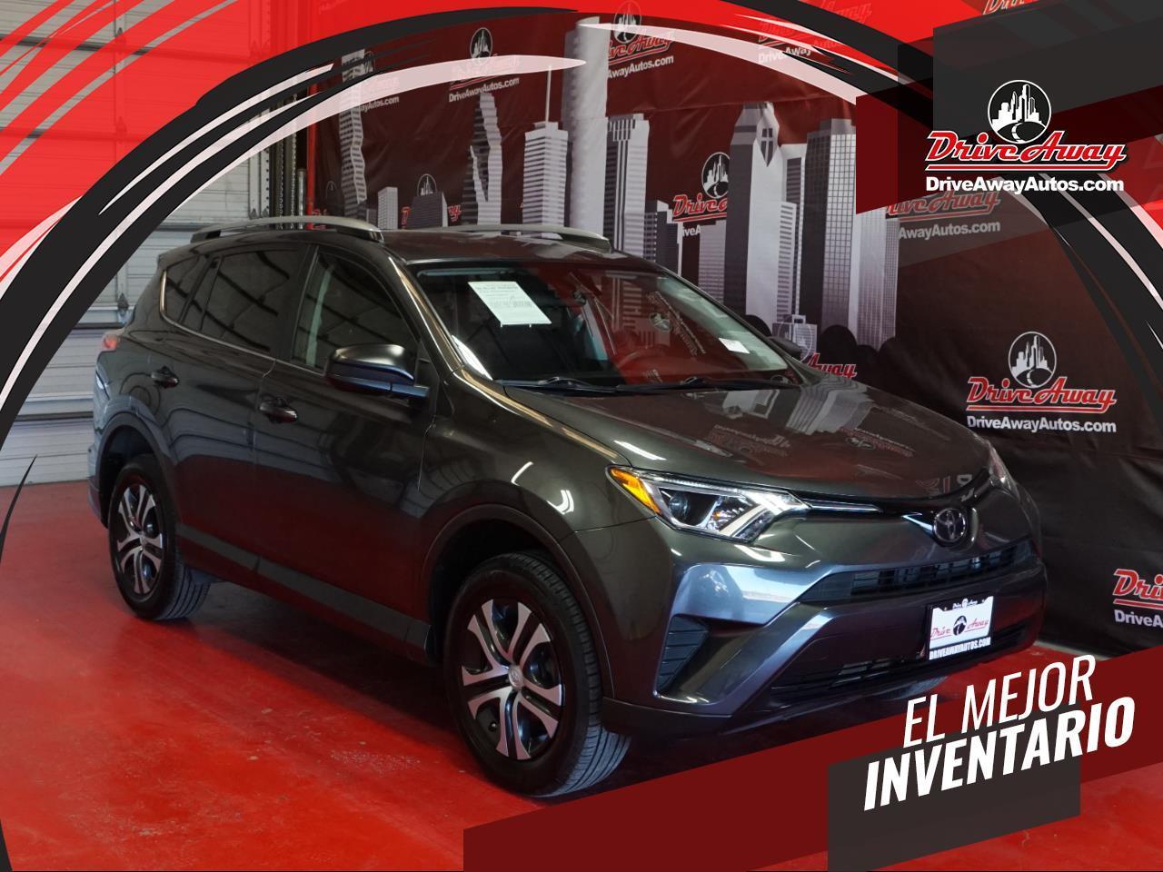 Toyota RAV4 LE FWD (Natl) 2018