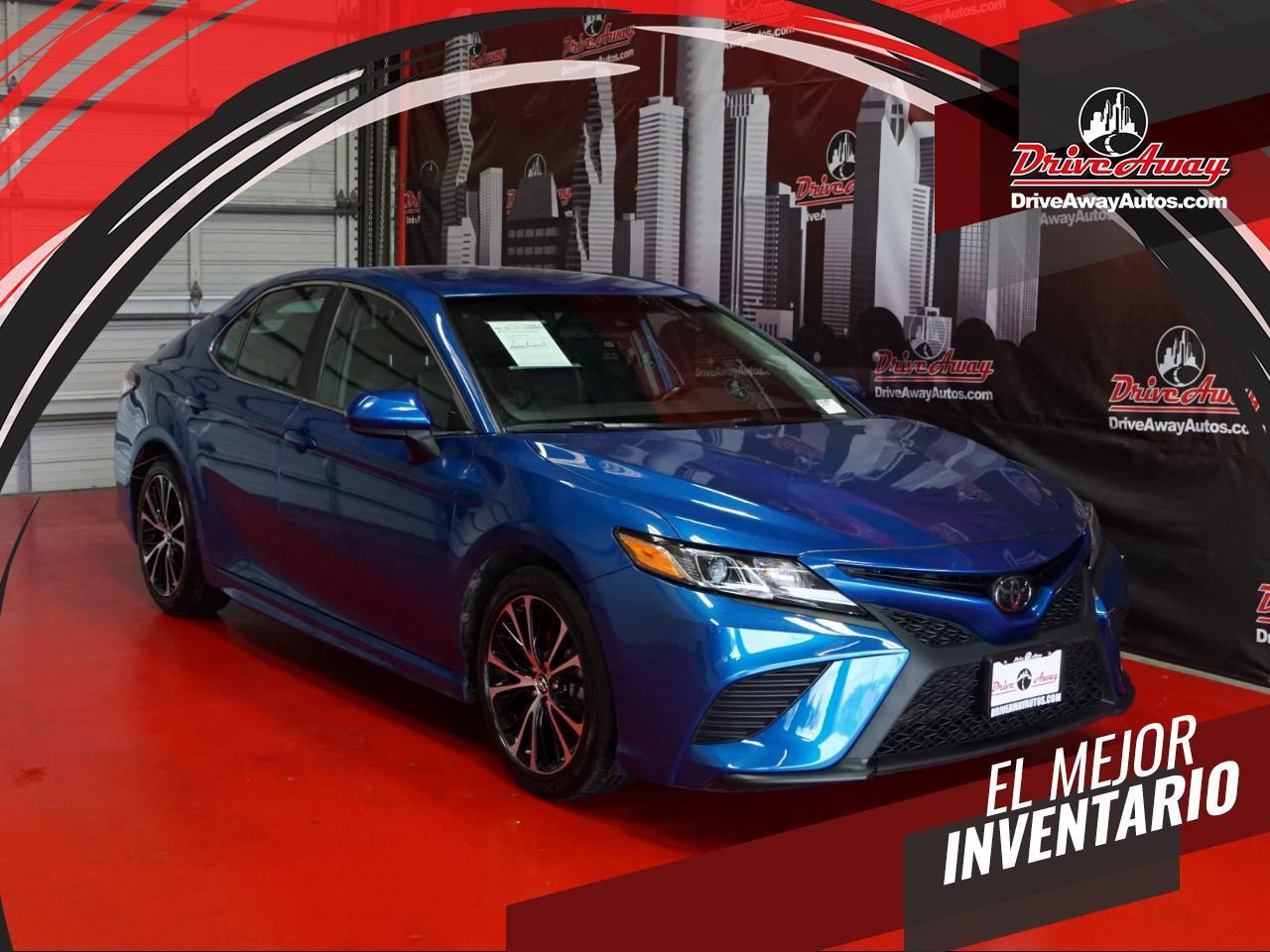 Toyota Camry XLE Auto (Natl) 2019