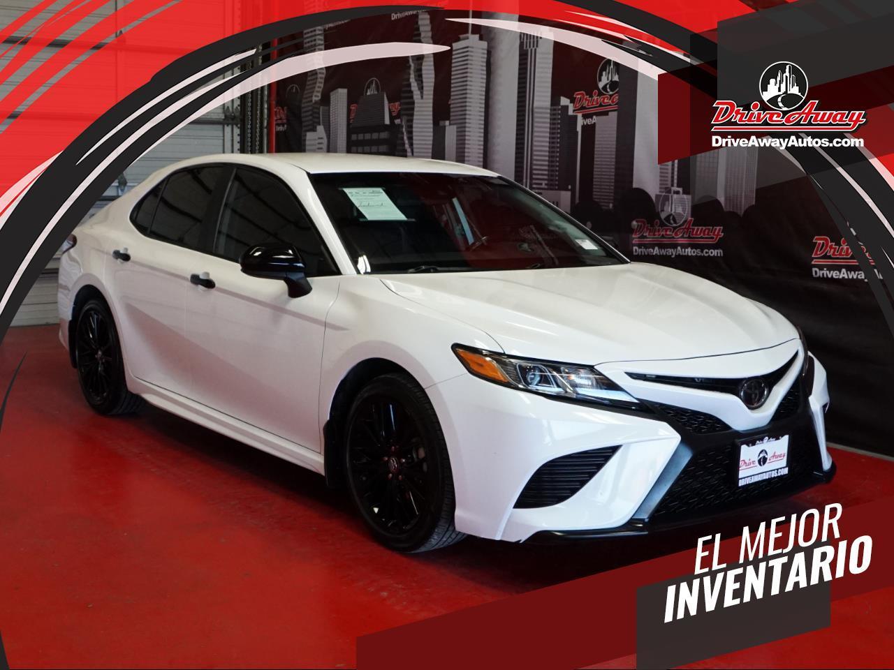 Toyota Camry XLE Auto (Natl) 2019