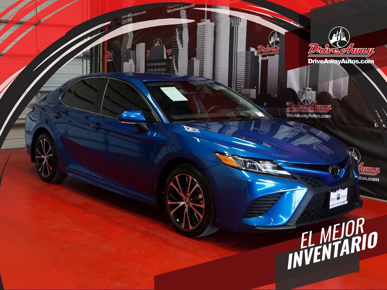Toyota Camry XLE Auto (Natl) 2019