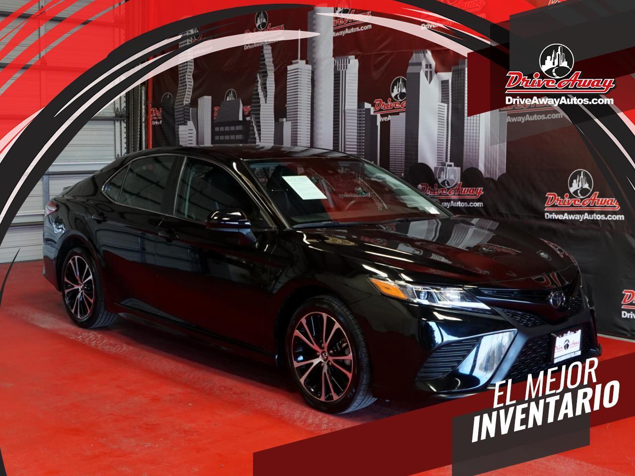 Toyota Camry XLE Auto (Natl) 2019