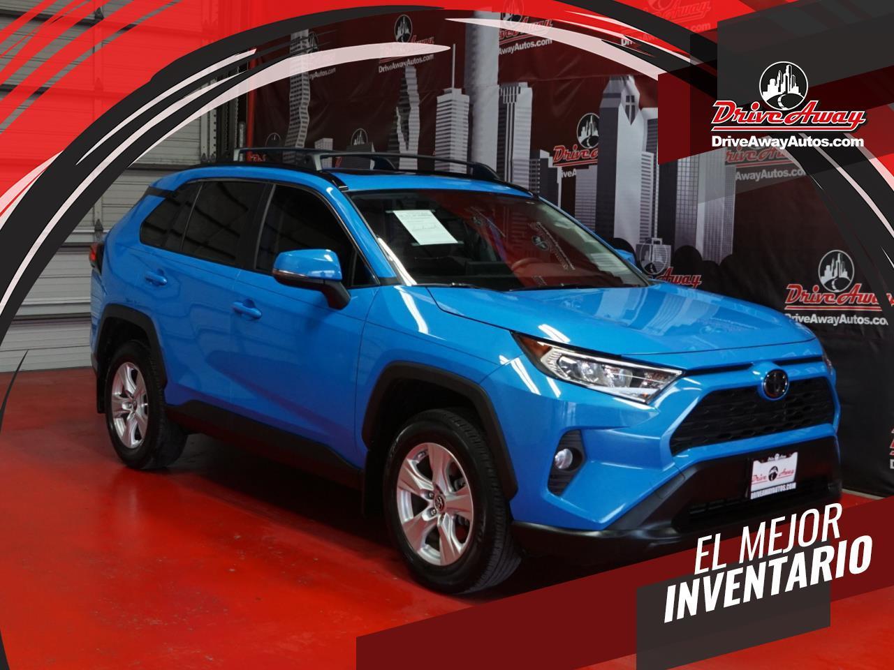 Toyota RAV4 XLE FWD (Natl) 2019