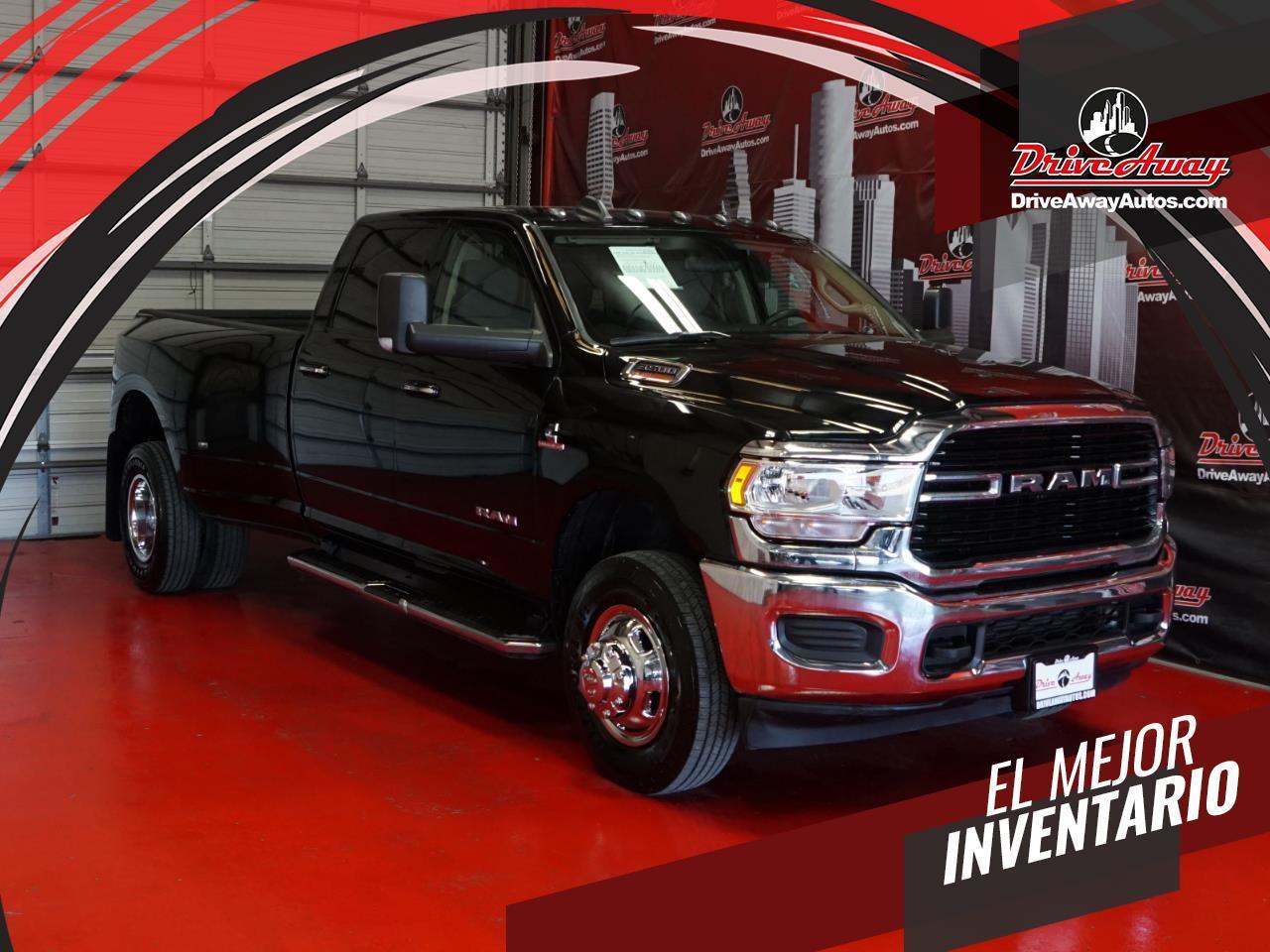 RAM 3500 Big Horn 4x4 Crew Cab 8' Box 2019
