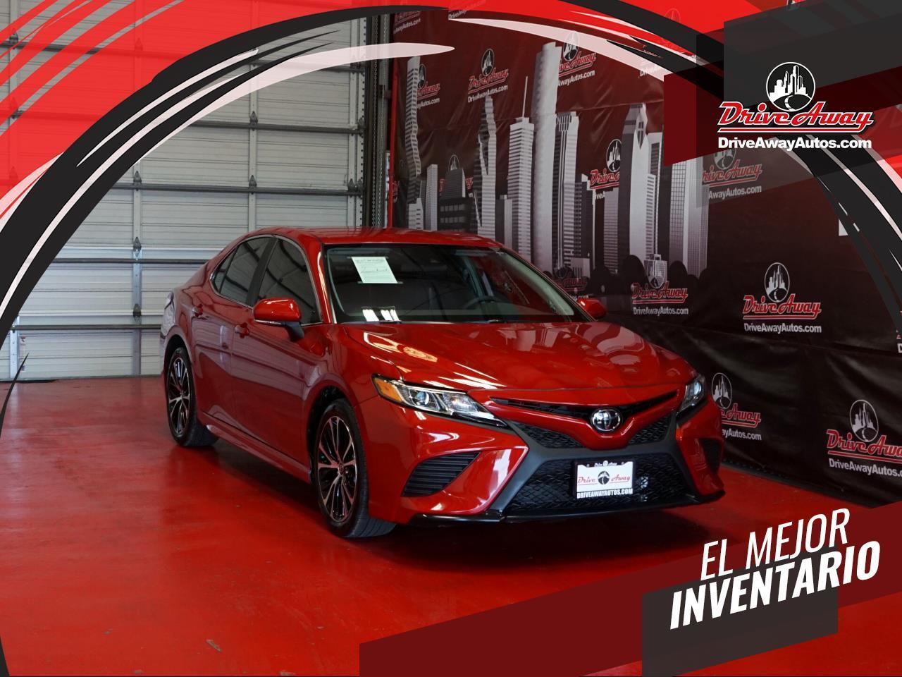 Toyota Camry SE Auto AWD (Natl) 2020