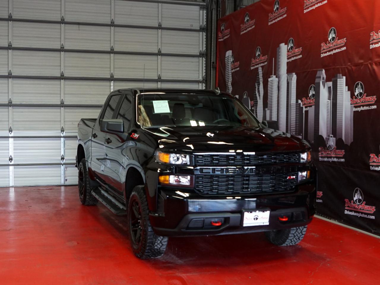 Chevrolet Silverado 1500 4WD Crew Cab 147" Custom Trail Boss 2021