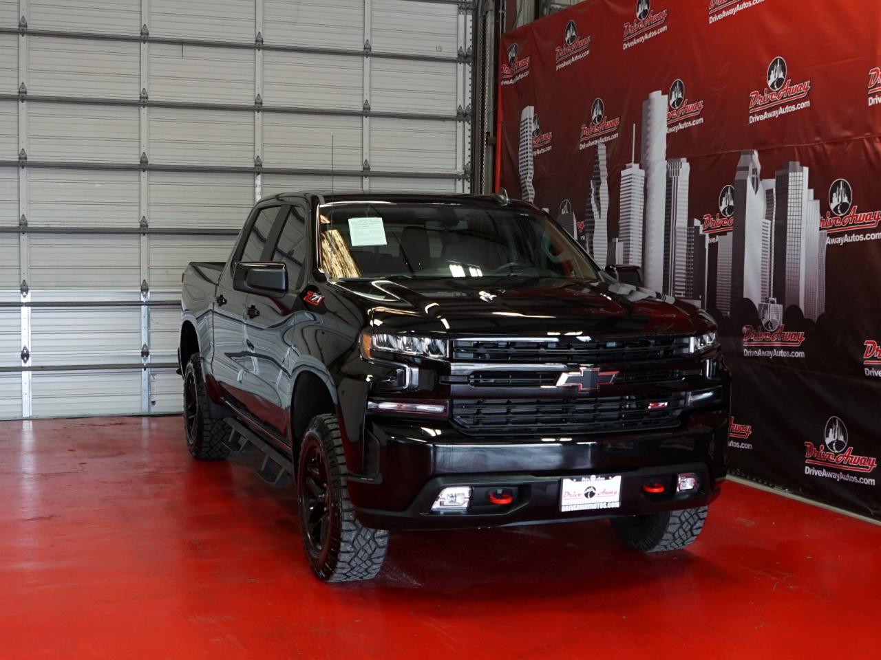 Chevrolet Silverado 1500 4WD Crew Cab 147" LT Trail Boss 2020