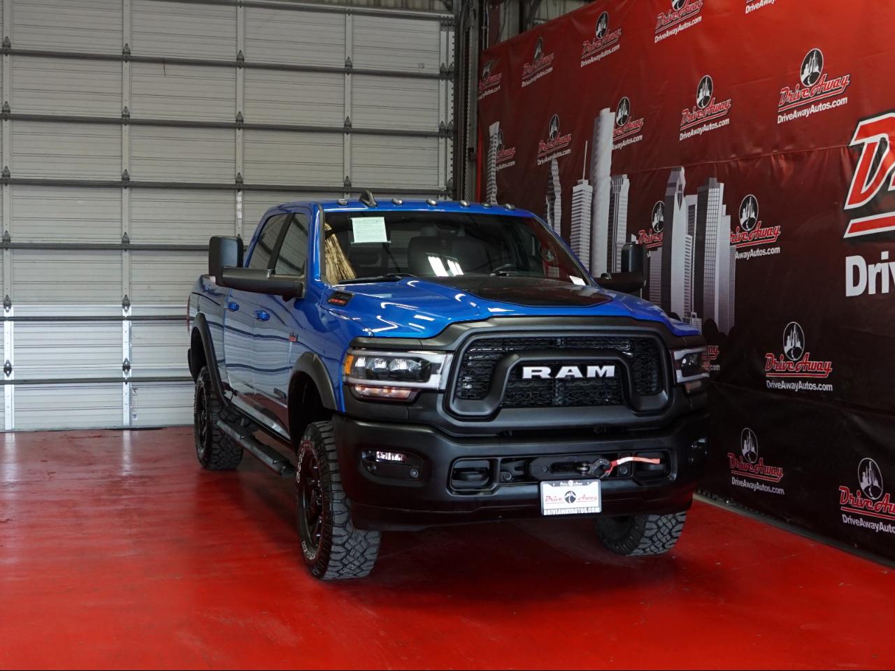 RAM 2500 Power Wagon 4x4 Crew Cab 6'4" Box 2020