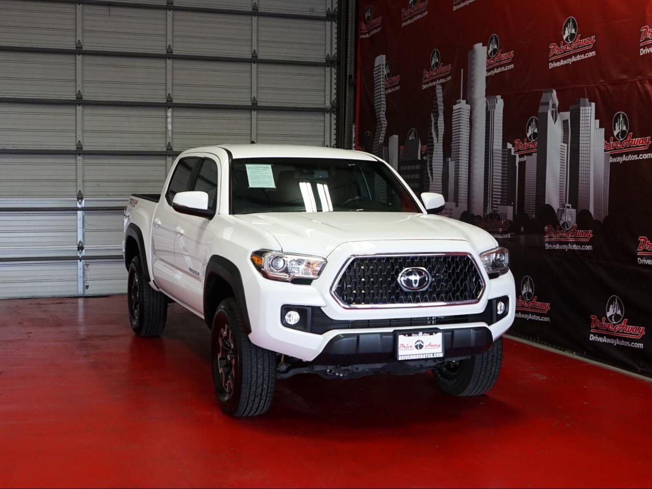 Toyota Tacoma 4WD TRD Off Road Double Cab 5' Bed V6 MT (Natl) 2019