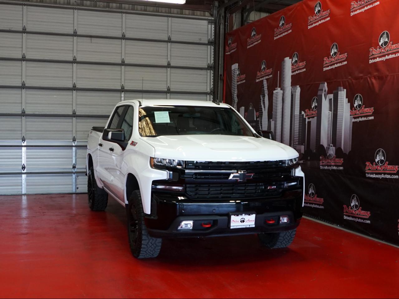 Chevrolet Silverado 1500 4WD Crew Cab 147" LT Trail Boss 2020