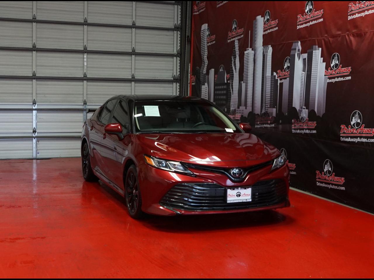 Toyota Camry XLE Auto (Natl) 2018