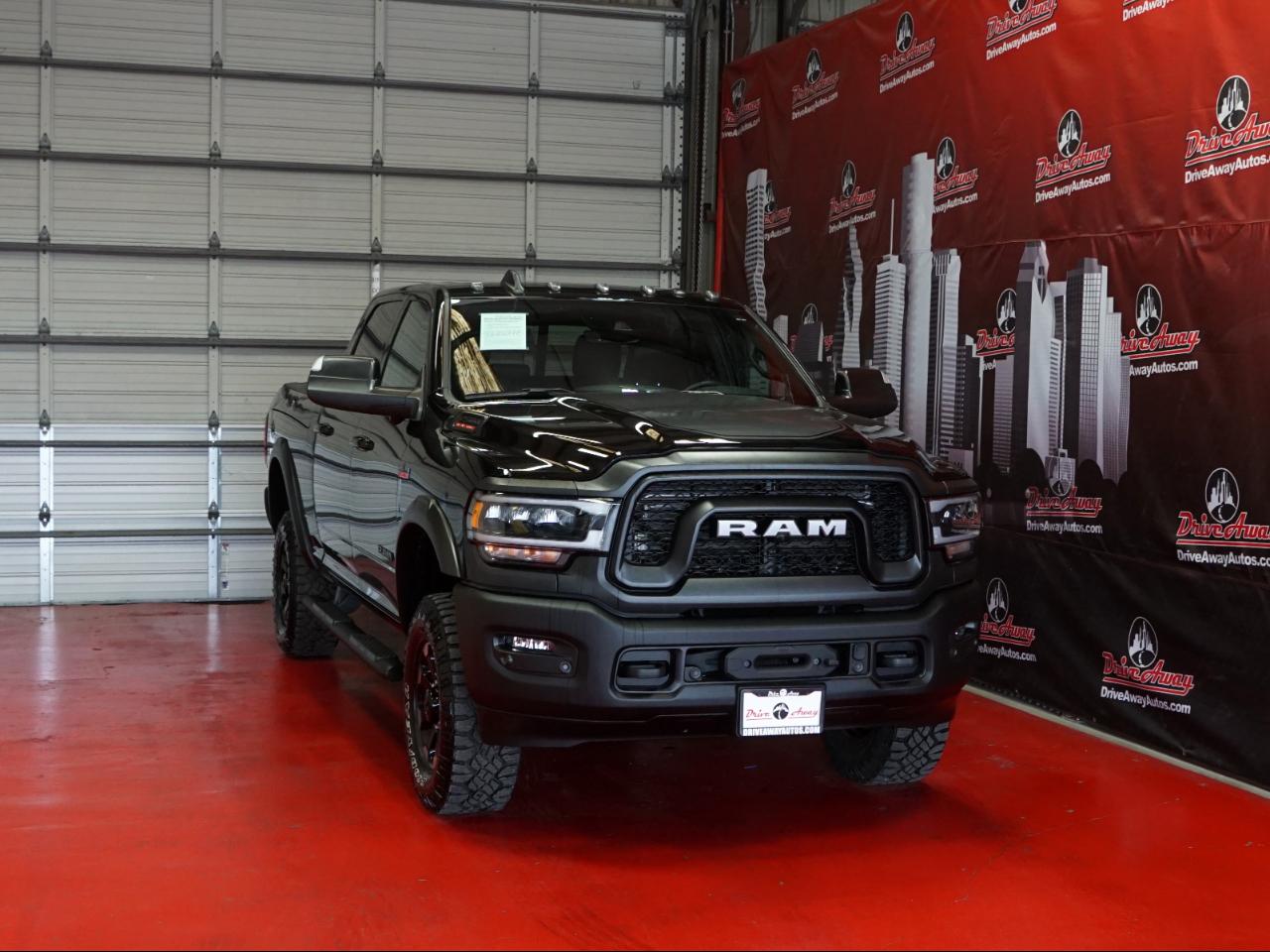 RAM 2500 Power Wagon 4x4 Crew Cab 6'4" Box 2019