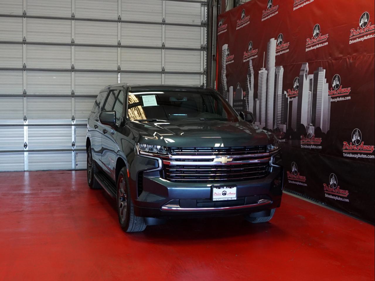 Chevrolet Suburban 2WD 4dr LT 2021